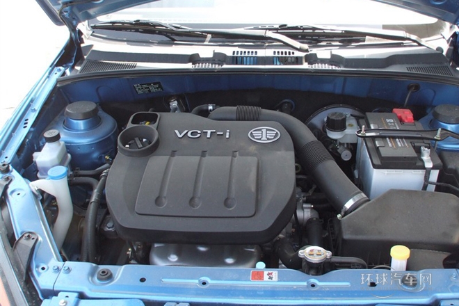 2012款 三厢 1.5L 手动基本型