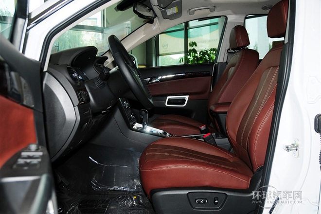 2013款 2.4L 两驱豪华版