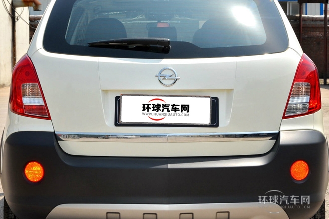 2013款 2.4L 两驱舒适版