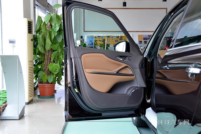 2013款 1.4T 七座豪华型