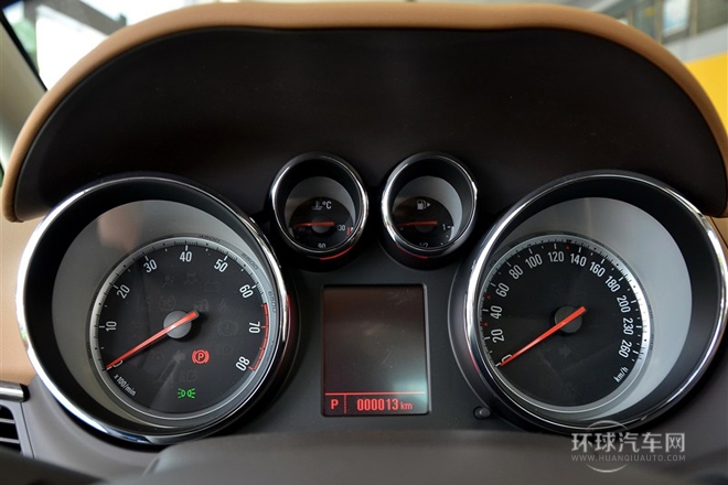 2013款 1.4T 七座豪华型