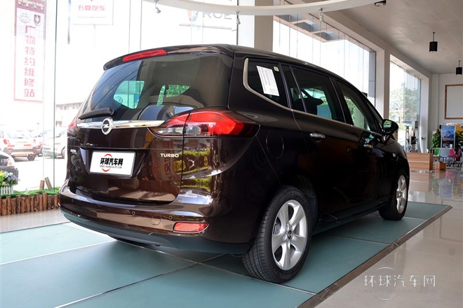 2013款 1.4T 七座豪华型
