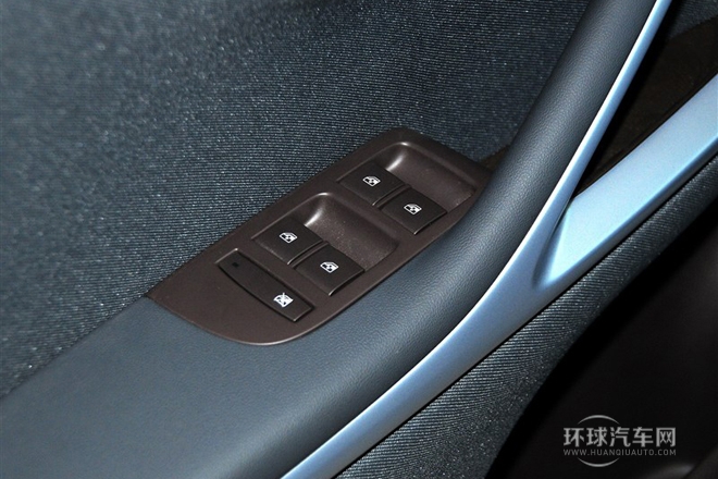 2013款 1.4T 五座舒适型