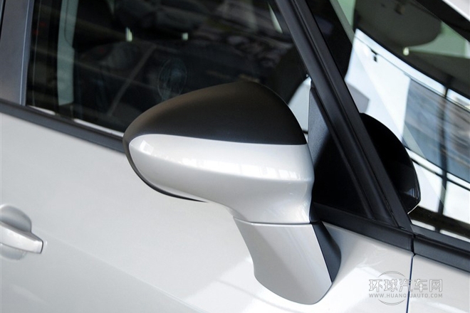 2013款 1.4T 五座舒适型