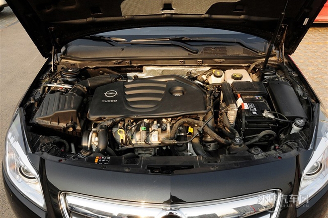 2013款 2.0T 两驱豪华型