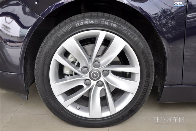 2013款 2.0T 四驱运动型