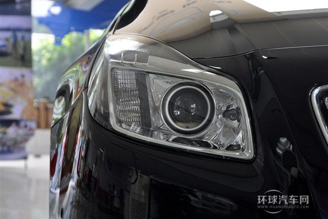 2013款 2.0T 四驱运动型