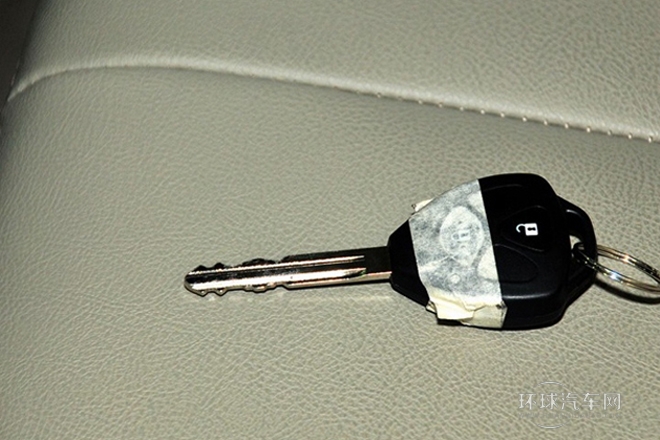 2012款 1.5L 手动豪华型
