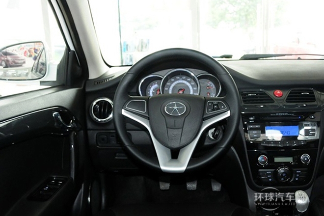 2012款 1.5L 手动尊贵运动型