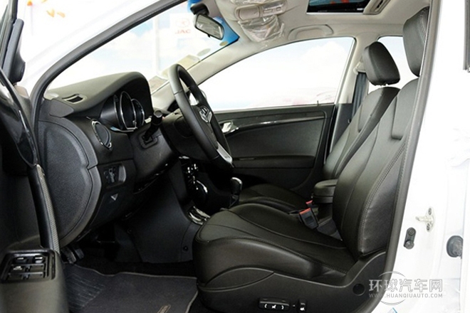 2012款 1.5L 手动尊贵运动型