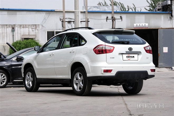 2014款 2.0L 手动尊贵型
