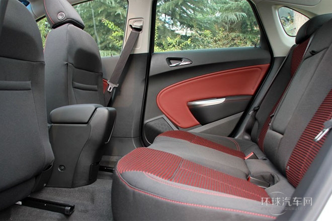 2013款 1.6T 自动 新锐运动型