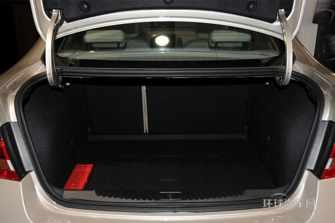 2013款 1.6L 手动 进取型