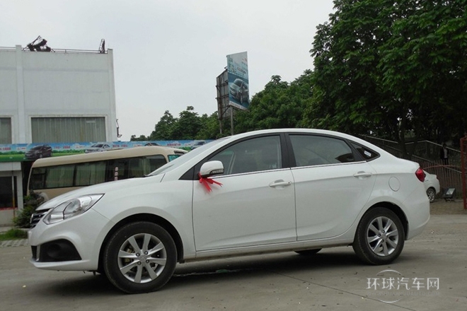 2013款 1.5L CVT舒适型
