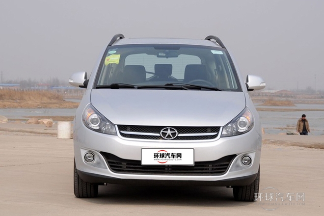 2013款 1.8L MT豪华型