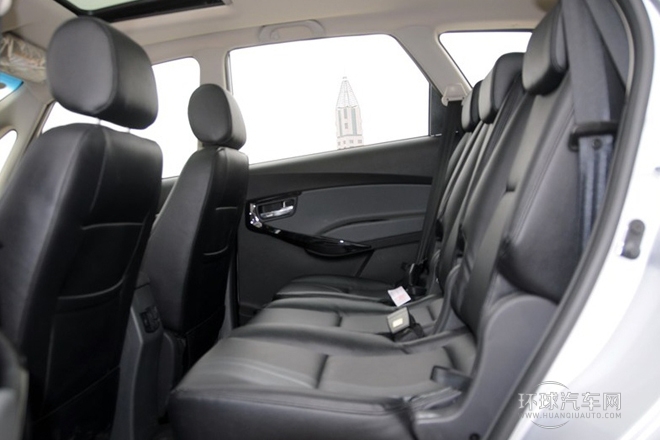 2013款 1.8L MT豪华型