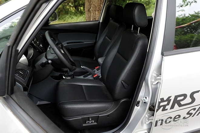 2013款 1.8L MT尊贵型