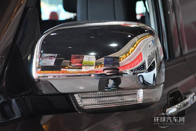 2012款 3.8L 三门炫酷版