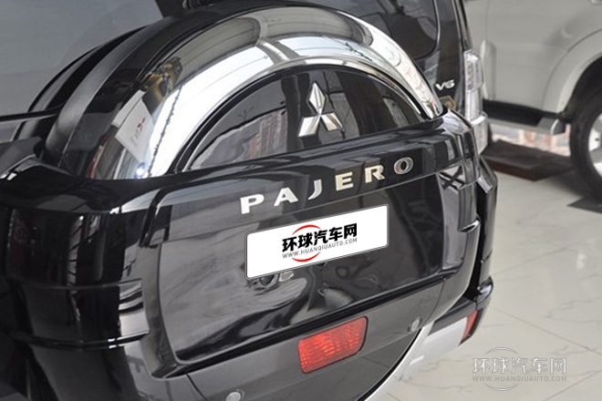2012款 3.0L 豪华手动版