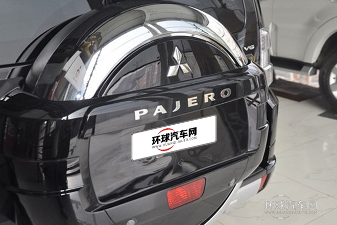 2012款 3.8L 尊贵版