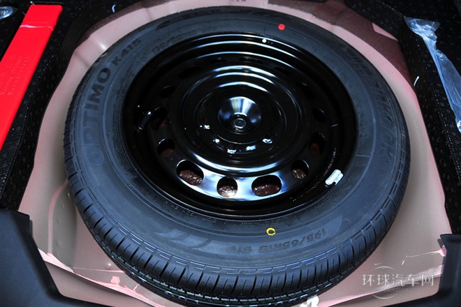 2011款 三厢 1.6L 自动舒适型
