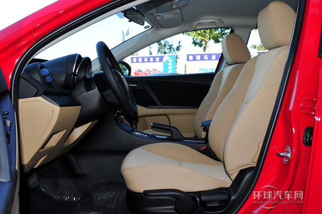2011款 三厢 1.6L 自动舒适型