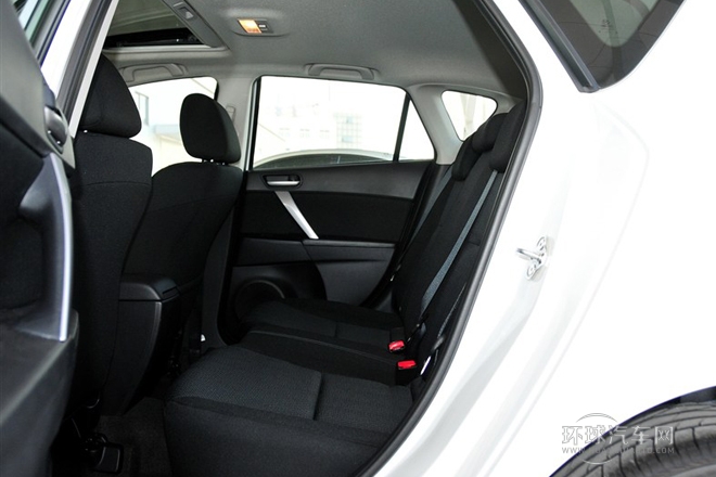 2012款 两厢 2.0L 手动运动型