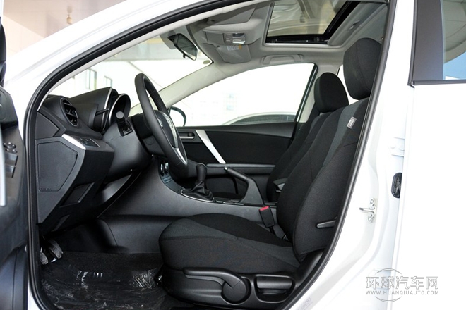 2012款 两厢 2.0L 手动运动型