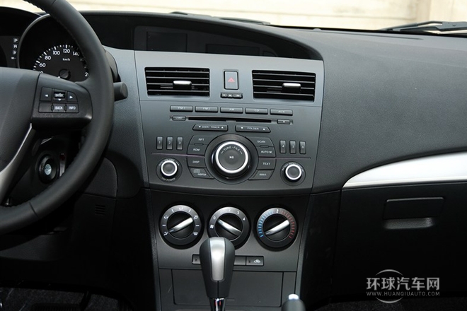 2013款 三厢 1.6L 自动精英型