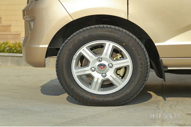 2014款 1.5LS 标准型
