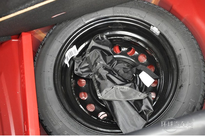 2012款 CROSS 1.0L 舒适型
