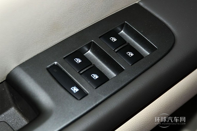 2013款 2.4L LT豪华商务行政版