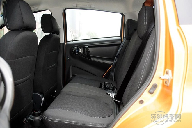 2013款 1.0L 豪华型