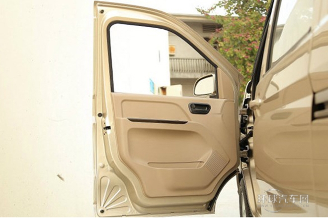 2012款 1.5L加长基本型