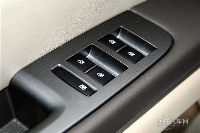2013款 3.0L XT豪华商务旗舰版