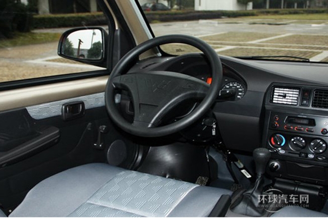 2012款 1.5L加长基本型