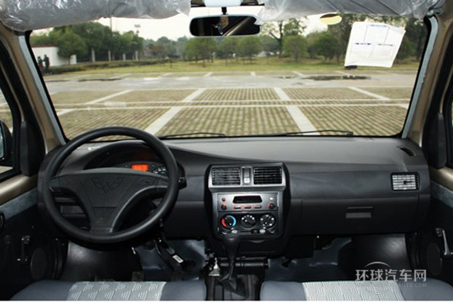 2012款 1.5L加长基本型