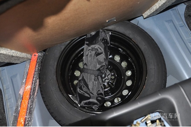 2013款 1.0L 舒适型