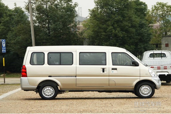 2012款 1.5L加长基本型