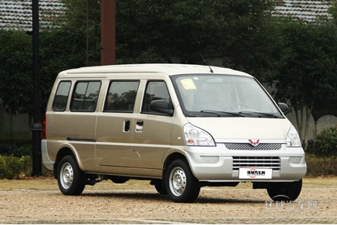 2012款 1.5L加长基本型