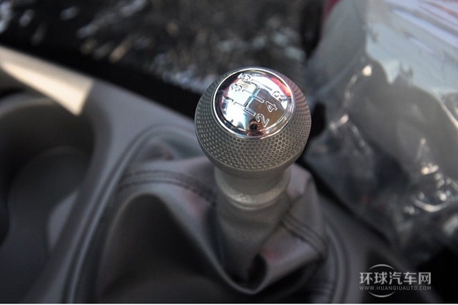 2013款 国际版 1.0L 导航型