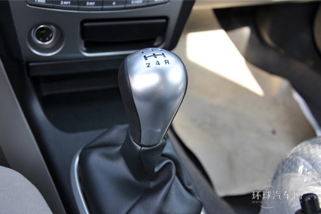 2012款 1.6L 手动舒适版Sei