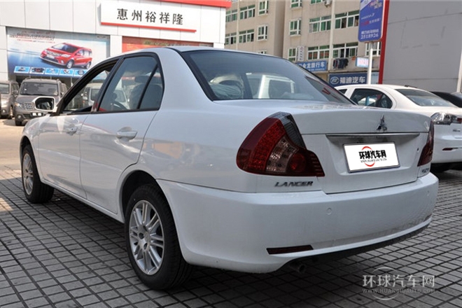 2012款 1.6L 手动舒适版Sei