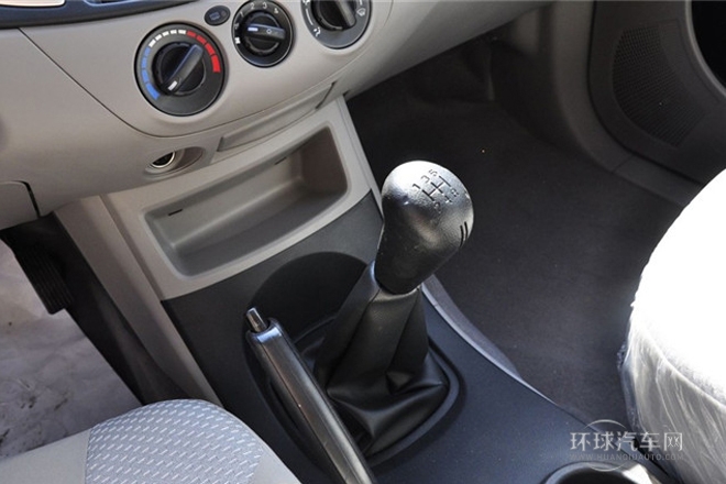 2011款 2.0L 手动挡经典型