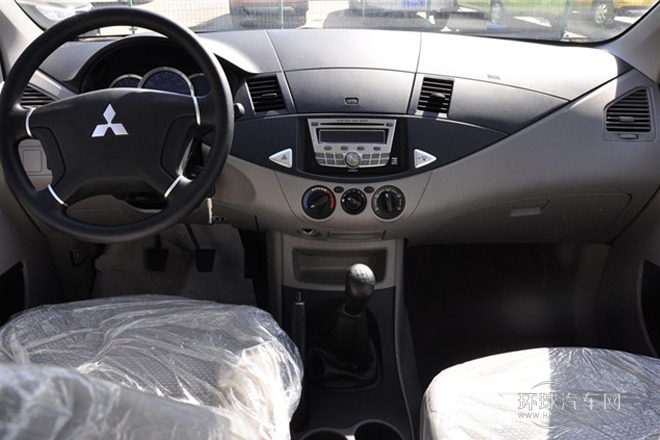 2011款 2.0L 手动挡经典型