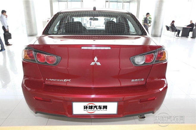 2013款 时尚版 1.8L 手动睿智型