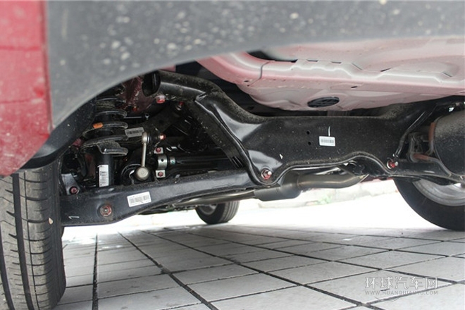 2013款 致尚版 1.8L 手动豪华型