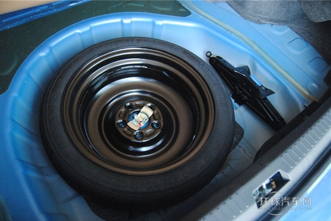 2013款 1.8L 自动豪华型 国IV