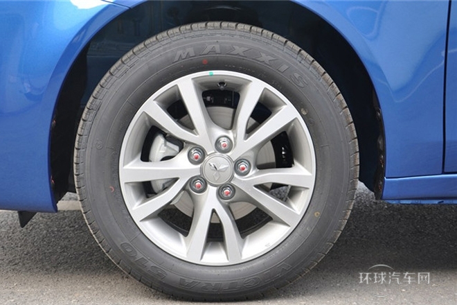 2013款 1.8L 自动豪华型 国IV