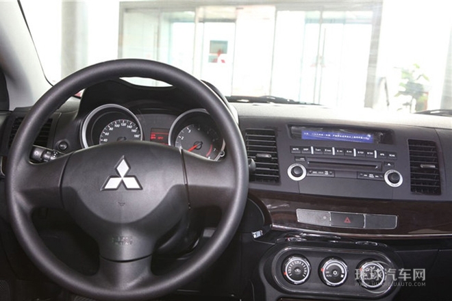2013款 1.8L 自动旗舰型 国IV